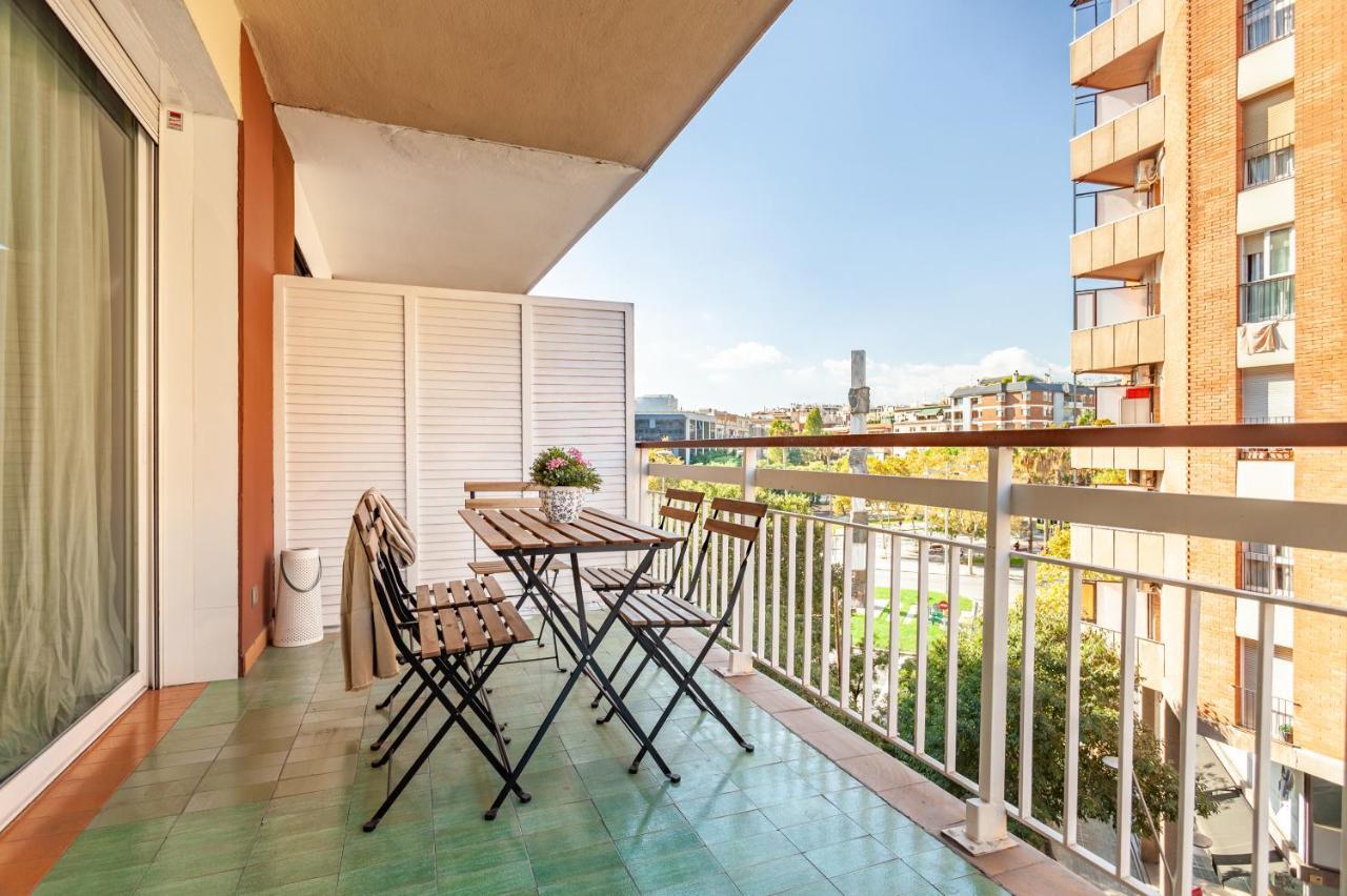 Апартаменты Flateli Paris Барселона Экстерьер фото